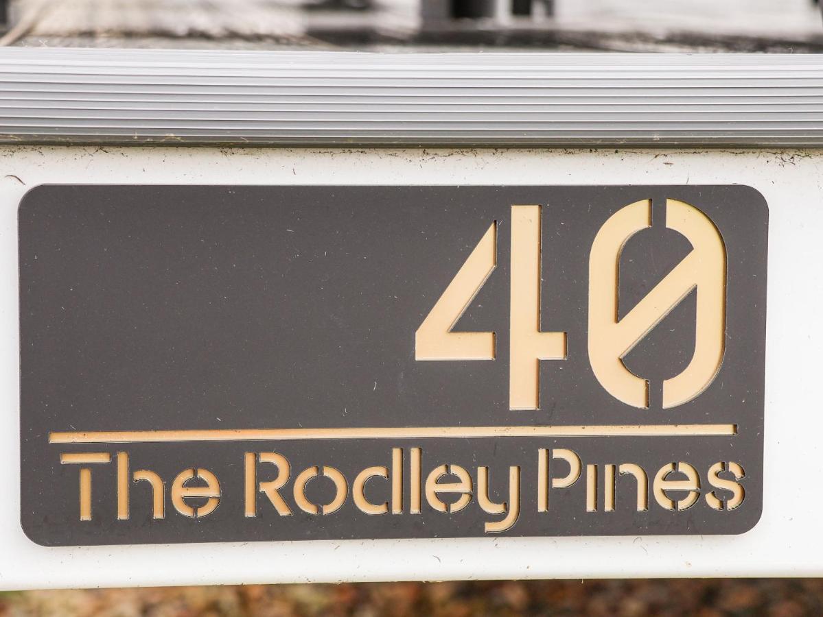 スカーバラ The Rodley Pinesヴィラ エクステリア 写真